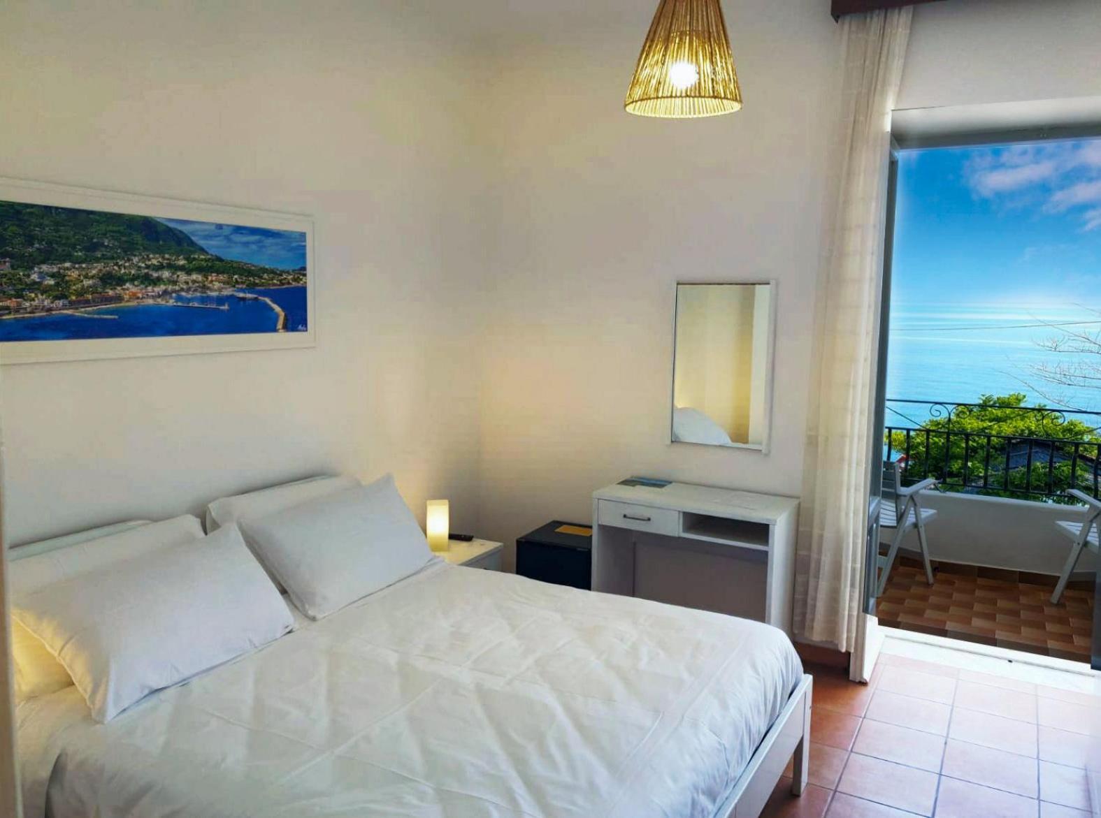 Villa Bina Sea Hotel Sant'Angelo  외부 사진