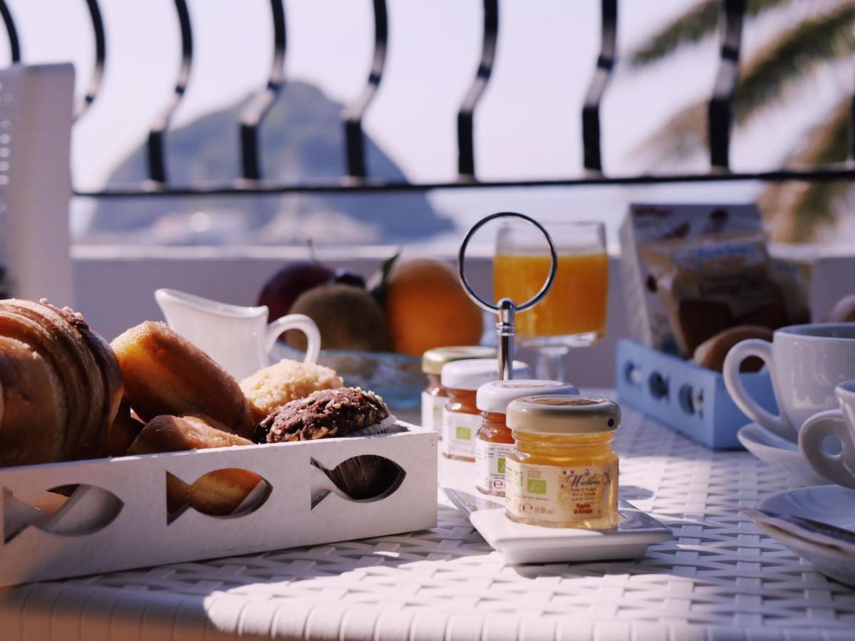 Villa Bina Sea Hotel Sant'Angelo  외부 사진