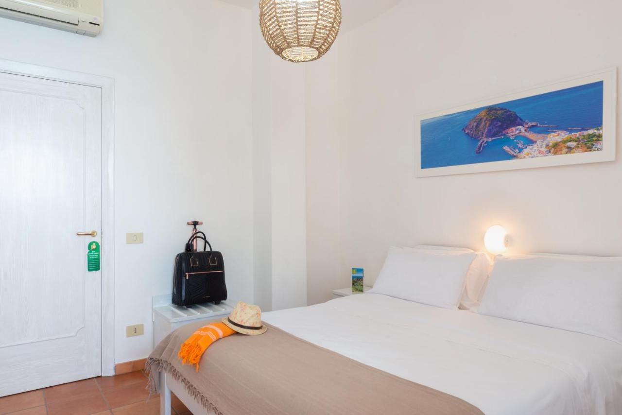Villa Bina Sea Hotel Sant'Angelo  외부 사진