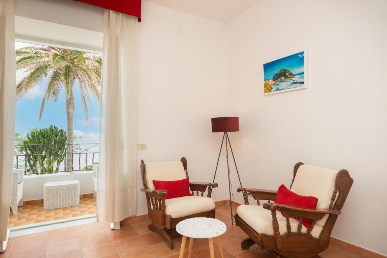 Villa Bina Sea Hotel Sant'Angelo  외부 사진