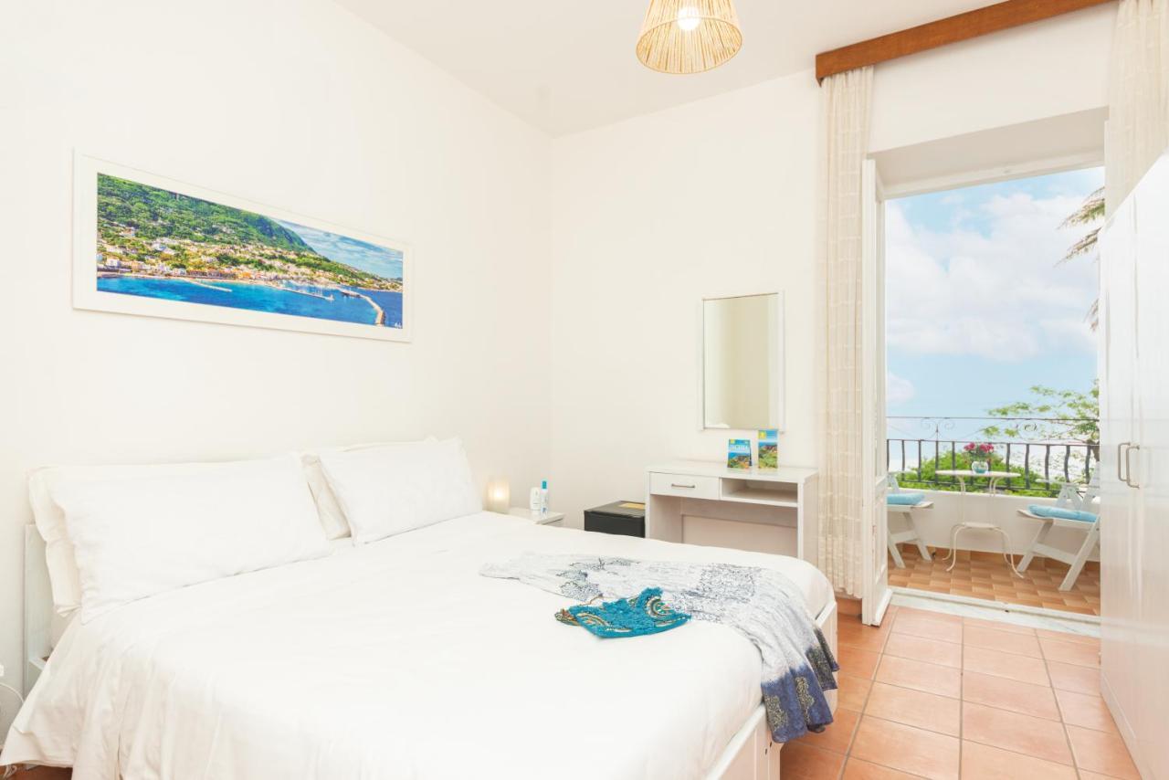 Villa Bina Sea Hotel Sant'Angelo  외부 사진