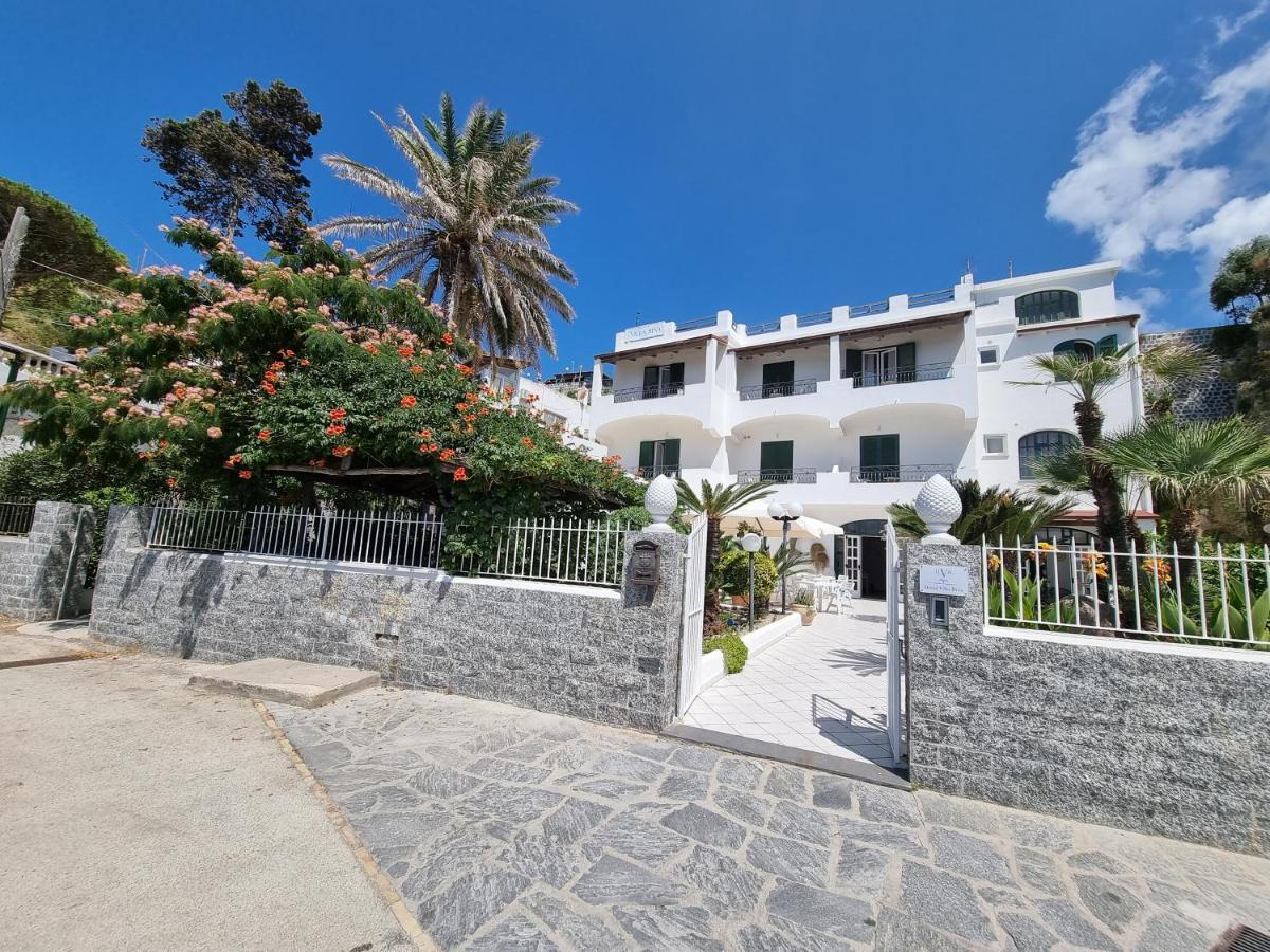Villa Bina Sea Hotel Sant'Angelo  외부 사진