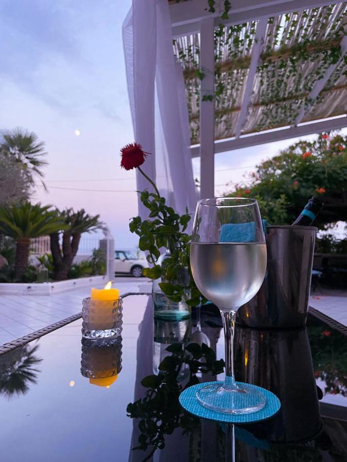 Villa Bina Sea Hotel Sant'Angelo  외부 사진